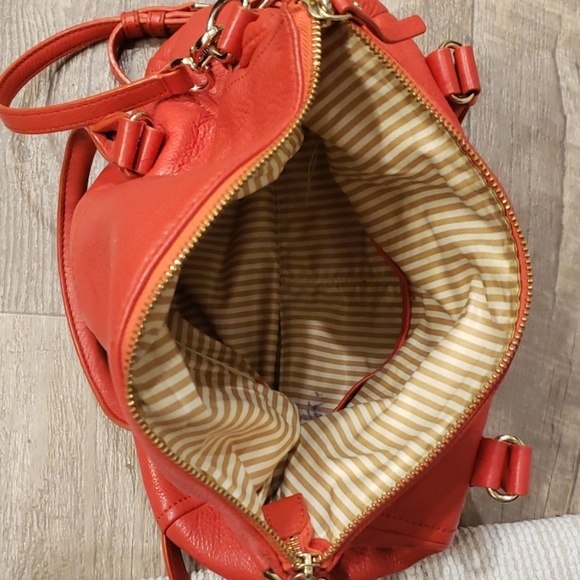 Red Kate spade purse - Picture 3 of 4